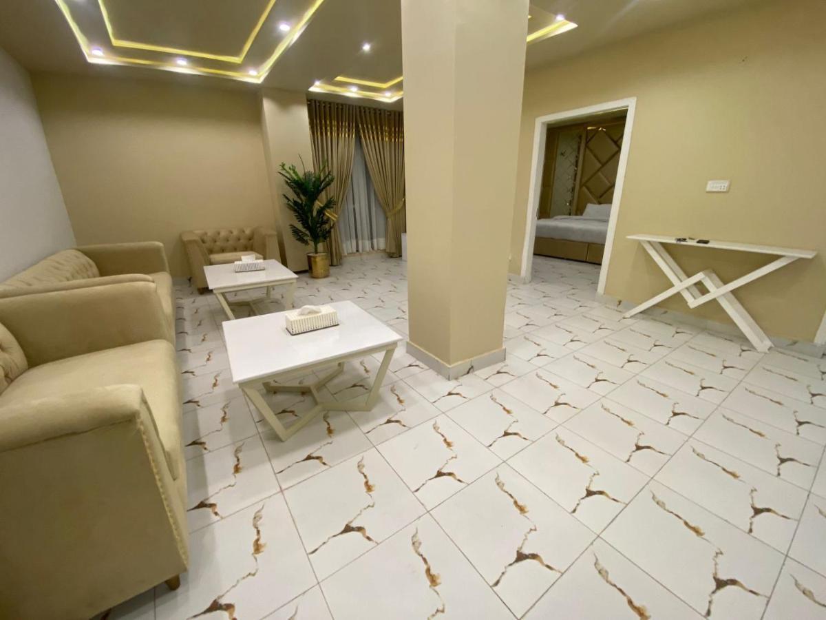 Luxe Suites Bahria Town Lahore Eksteriør bilde