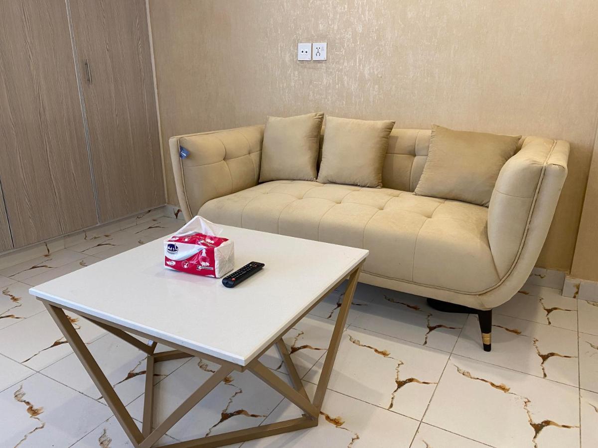 Luxe Suites Bahria Town Lahore Eksteriør bilde